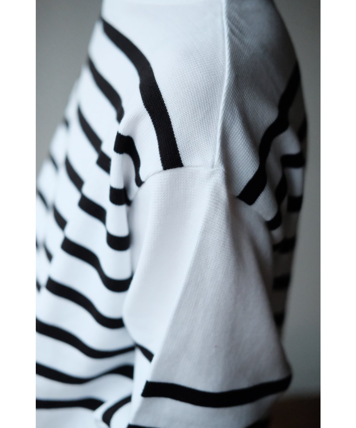 LIFiLL / Cottony Basque BD Shirt (White×Black)