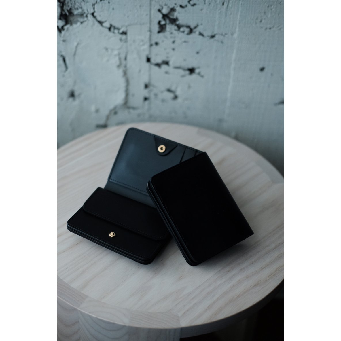 forme Post Wallet (NoblessaCalf × ILCEA) forme Post Wallet (NoblessaCalf × ILCEA)