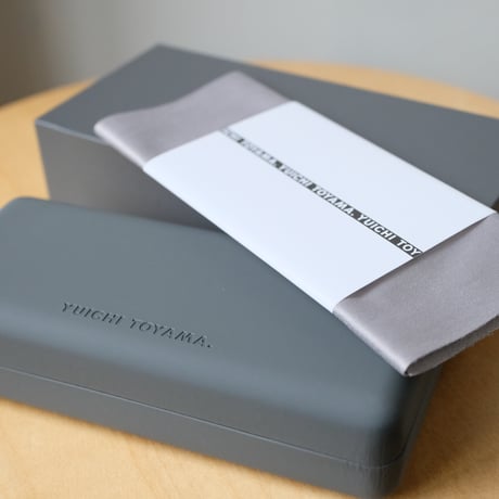 YUICHTOYAMA. / U-107 Itten(04 Matt Black/Turquoise)