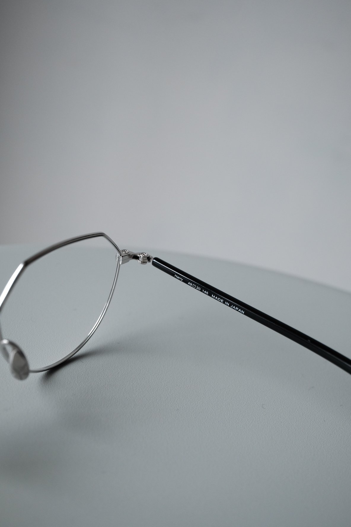 YUICHI TOYAMA. / U-178 Harry(02 Silver/Black) |