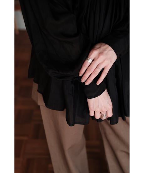 Pau thongvird / Diya(Black)