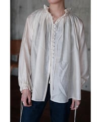 Pau thongvird / Uma(Off White)
