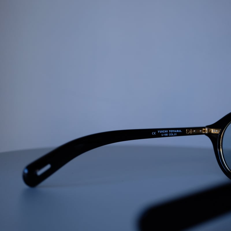 YUICHI TOYAMA. / U-166 ORY SG(01 Black/Gold) | YUICHI TOYAMA. / U-166 ORY SG(01 Black/Gold) |