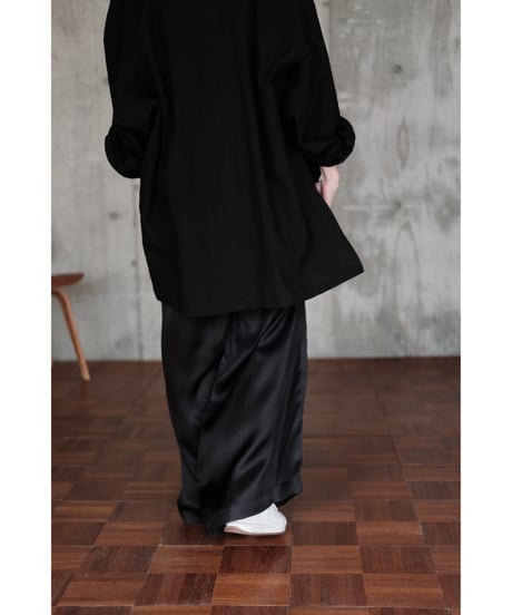 Pau thongvird / Aditi(Black)