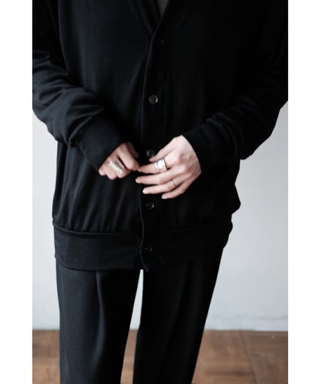 LIFiLL / Woolish Cardigan(Black)