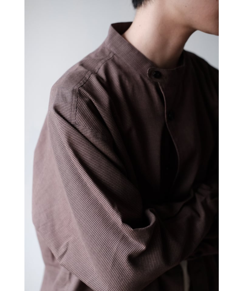 un/unbient / Stand Collar Shirt(Brick/Black) | 
