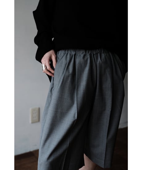 un/unbient / Wide Easy Shorts(Light Grey)