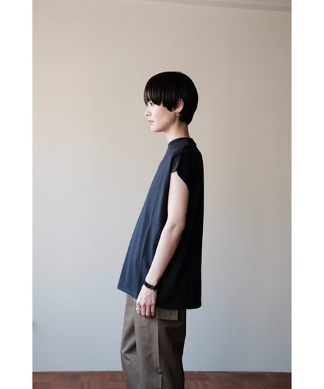 LIFiLL / Cottony Sleeveless Tee(Navy)