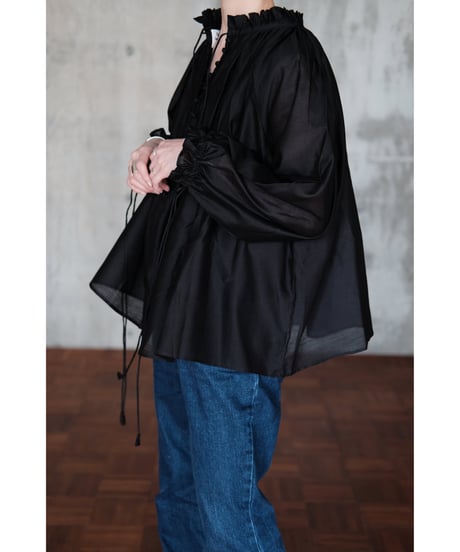 Pau thongvird / Uma(Black)