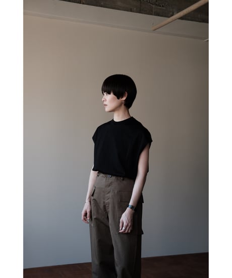 LIFiLL / Cottony Sleeveless Tee(Black)