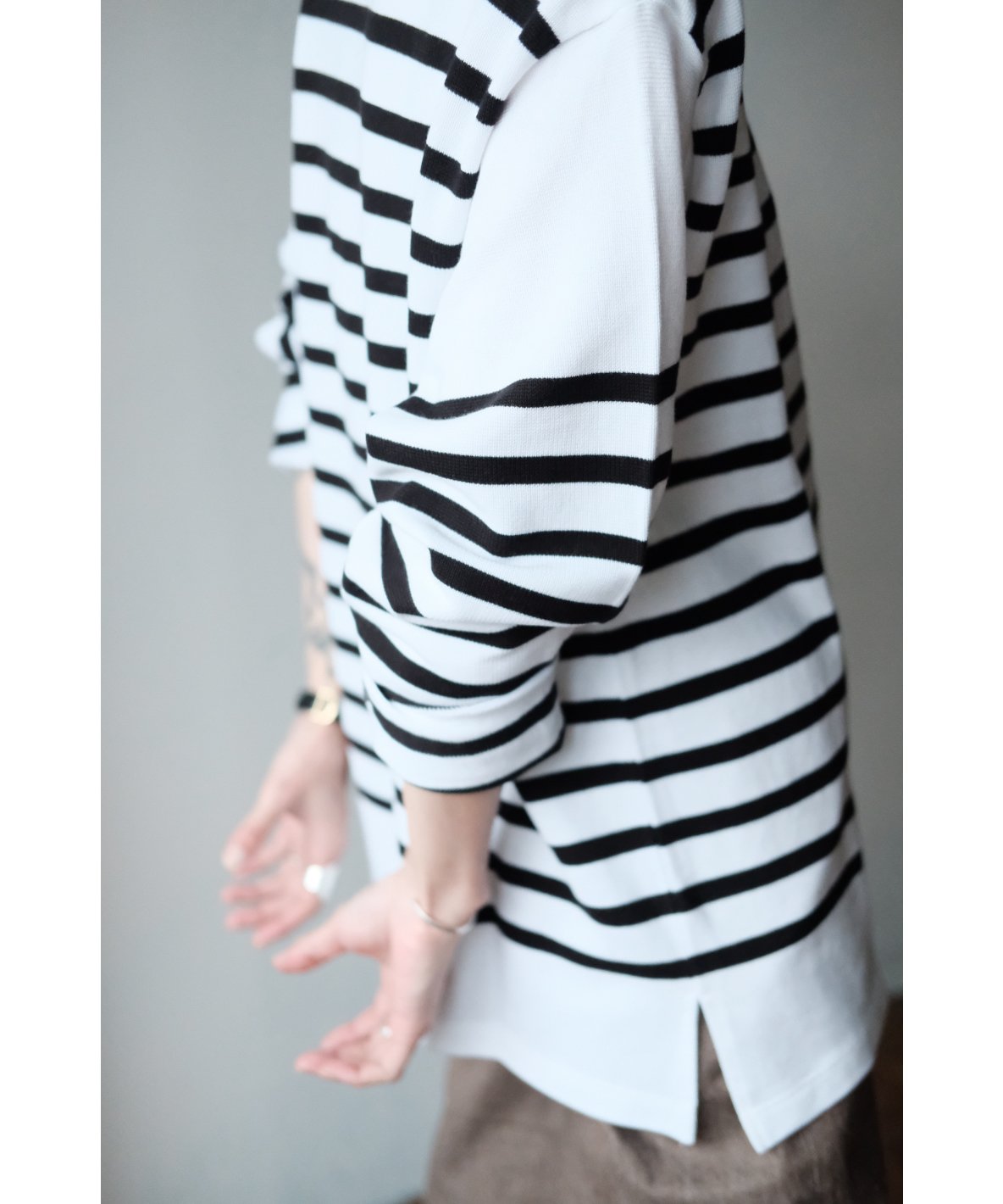 LIFiLL / Cottony Basque BD Shirt (White×Black)