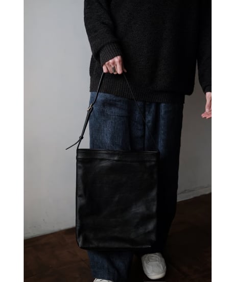forme / Panel Tote M(Siena/Black)
