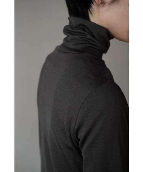 LIFiLL / Woolish Highneck(Charcoal)