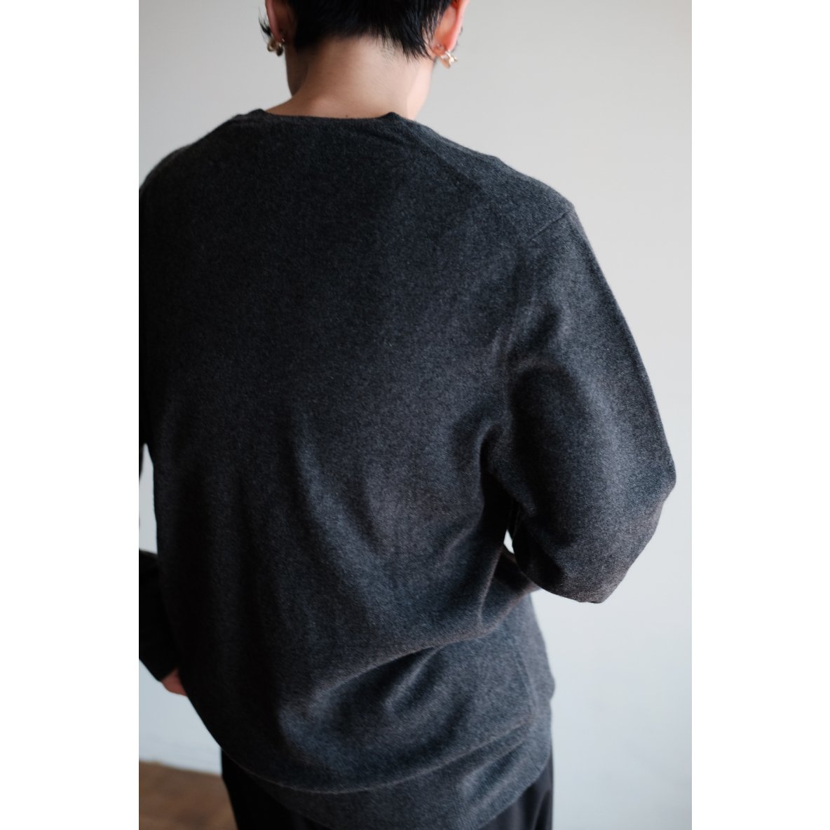 PICEA / 14GG V Neck(Chacoal) | PARK