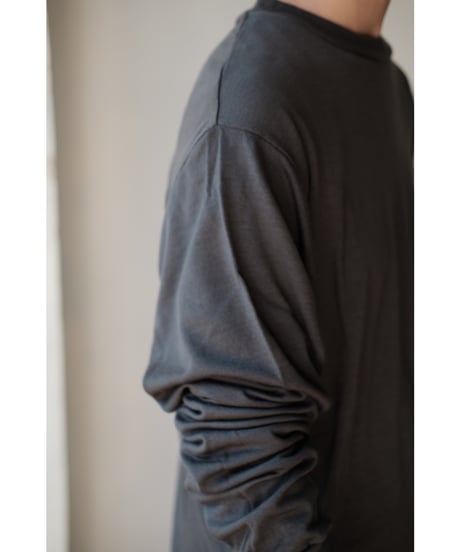LIFiLL / Woolish Longsleeve Tee(Charcoal)