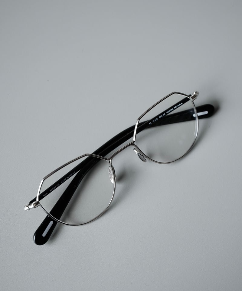 YUICHI TOYAMA. / U-178 Harry(02 Silver/Black) |