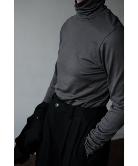 LIFiLL / Woolish Highneck(Charcoal)