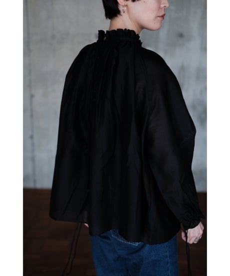 Pau thongvird / Uma(Black)