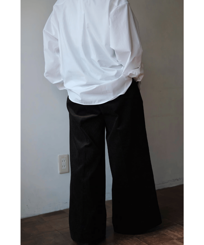 パンツ BISOWN 25aw CORDUROY 2TUCK WIDE TROUSERS BISOWN CORDUROY 2TUCK WIDE TROUSERS BISOWNより国産の高密度