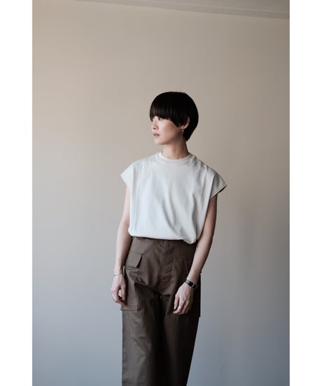LIFiLL / Cottony Sleeveless Tee(Light Grey)