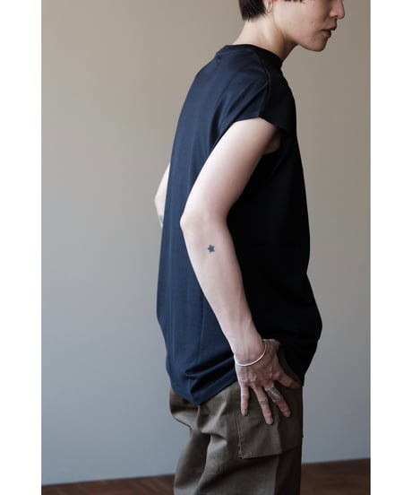 LIFiLL / Cottony Sleeveless Tee(Navy)