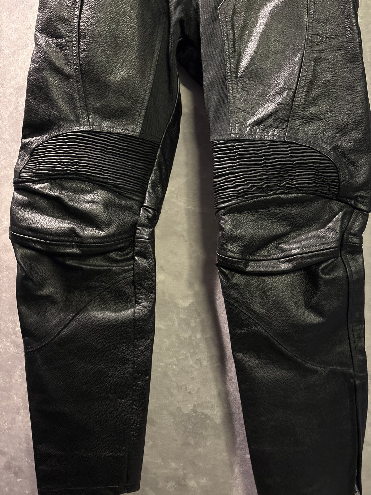 TRIZE LEATHER MOTORCYCLE PANT | licorne(リコルネ)