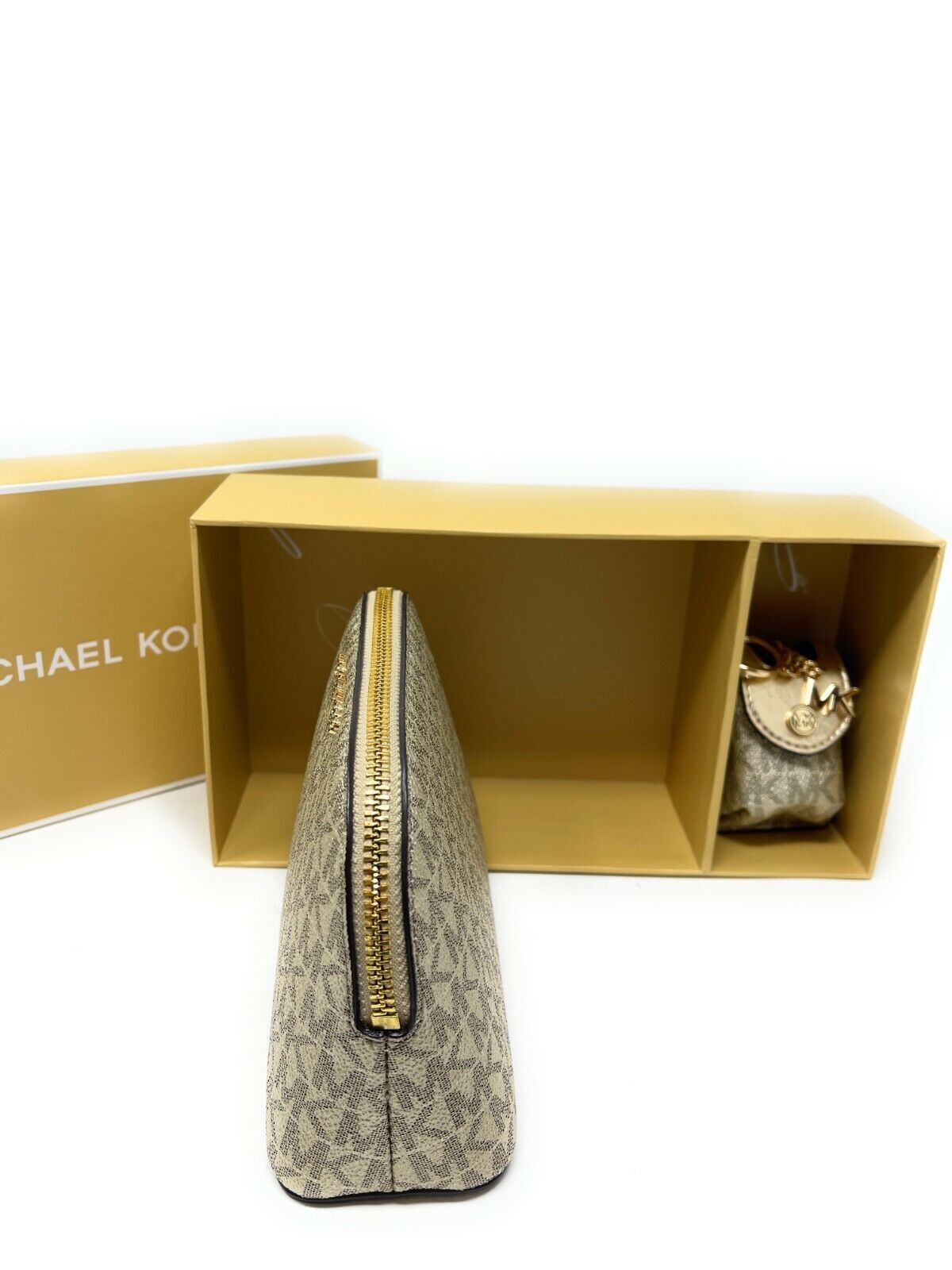 マイケルコース 化粧ポーチ×除菌ジェル入れSET | 株式会社フジオスモ