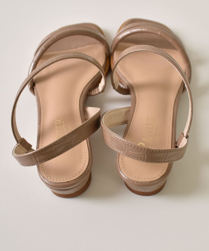 バルダン STRAP SANDAL ストラップサンダル ローヒール ベージュ