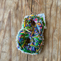 アルファベット刺繍ペンダント  B