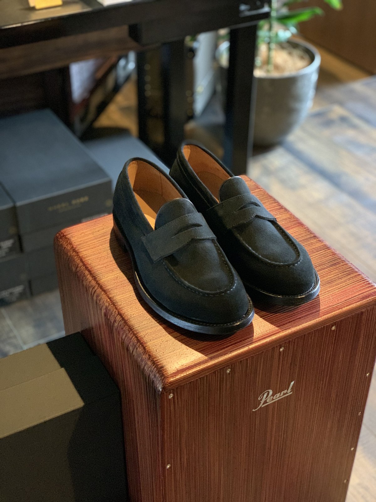 ウィールローブ　レザースタイルフェイバー別注　スエード　ローファー WHEEL ROBE ✖️ LEATHER STYLE FAVOR 別注ローファー | LEA