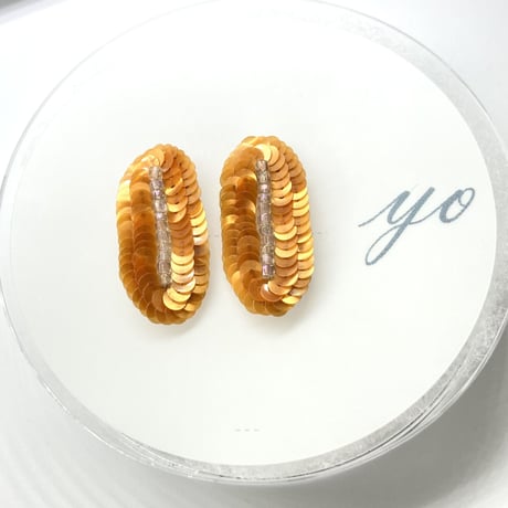 耳飾り　Common　オレンジ　金具選択可能