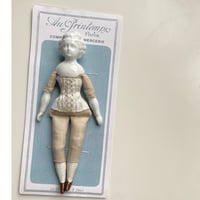 白磁巻き髪チャイナヘッドドール