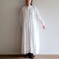 ファインヤーンハイカウントコットンビショップスリーブクラッシックギャザードレス／TOUJOURS