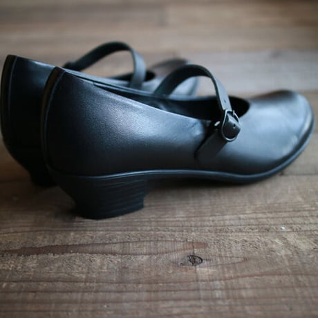 ワンストラップヒールシューズ/TRAVEL SHOES bychausser
