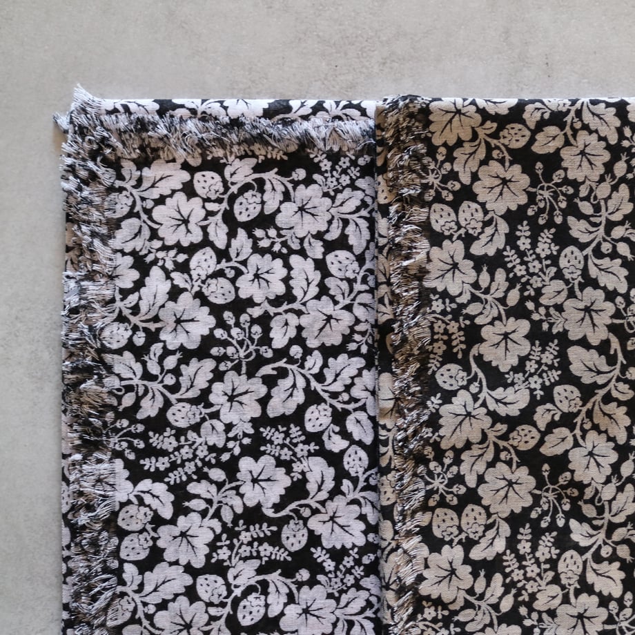 ワイルドベリーガーゼショール／R&D.Co- | ovede