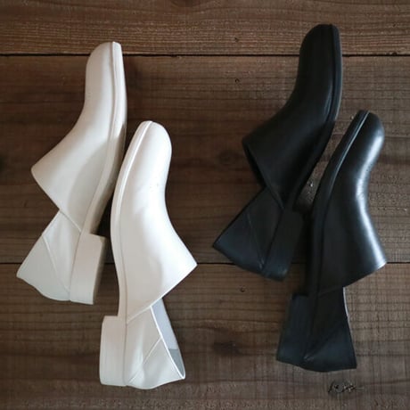 サボ /TRAVEL SHOES bychausser