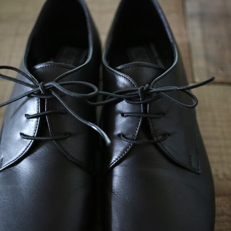 プレーントゥシューズ/TRAVEL SHOES bychausser