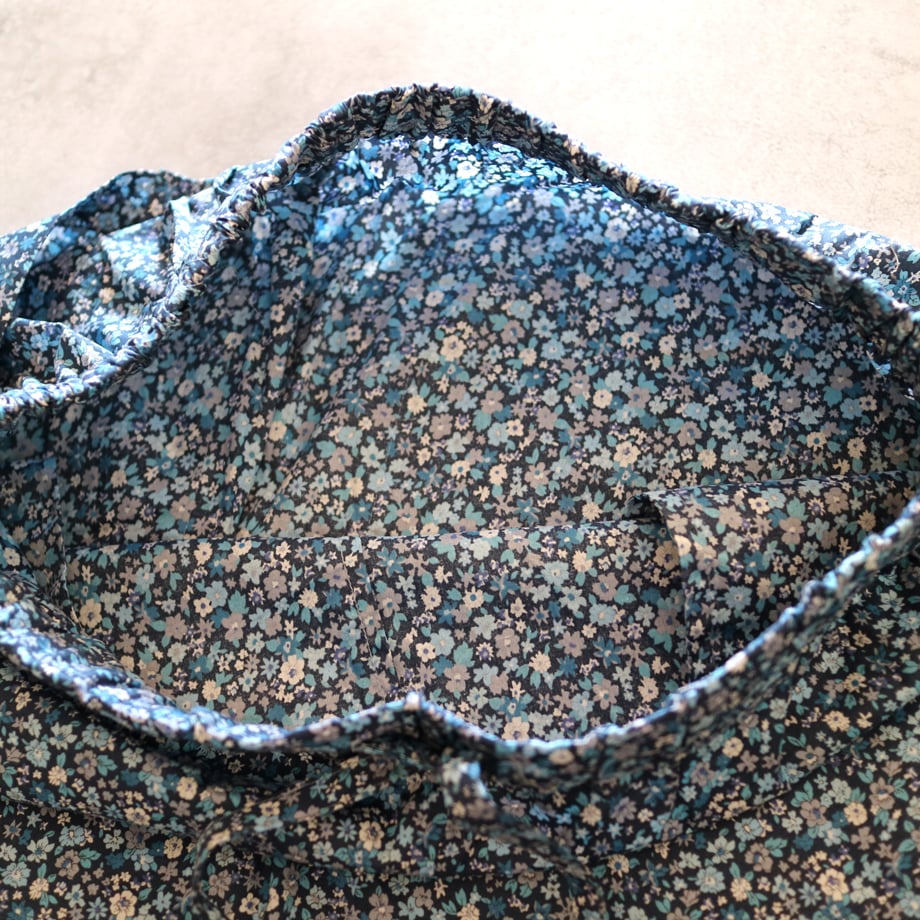 美品✨トゥジュー toujours 花柄パンツ　ネイビー　2 fit=scale-down,w=1200