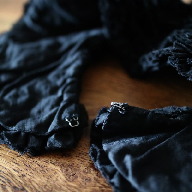 ［新品］今季＊R&D.M.Co-＊オールドマンズテーラー＊フリルカラー＊黒 R&D.M.Co- オールドマンズテーラー : G.D COTTON SILK FRILL