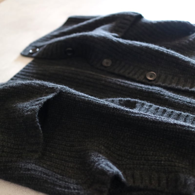 エクストラファインピュアカシミアリブステッチカーディガンベスト