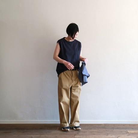 カリファルニアループウィラーコットンスリーブレスビッグポケットTシャツ／TOUJOURS