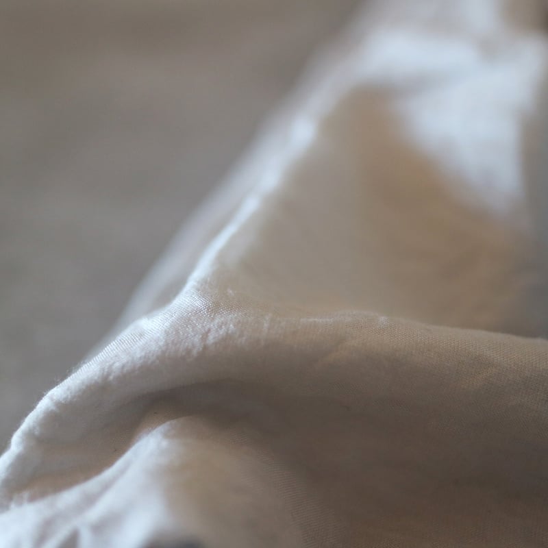 スーパーファインウールシルクトライアングルスカーフ／TOUJOURS | ovede