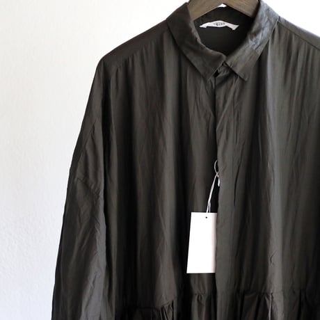 コットンシルクフェイルランダムプリーテッドバギーシャツドレス／TOUJOURS