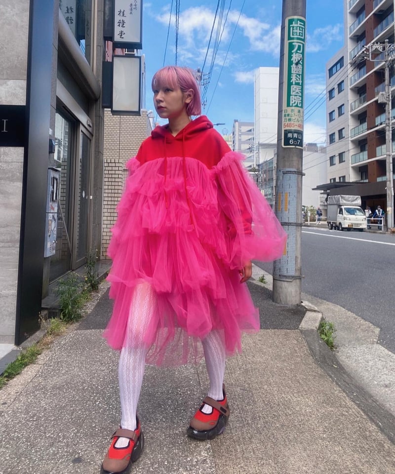 VIVIANO / Tiered Tulle Trimmed Hoodie | JURK TOKYO VIVIANO / Tiered Tulle Trimmed Hoodie | JURK TOKYO