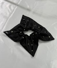 heyep / Faux Leather Studded Scrunchie | JURK s