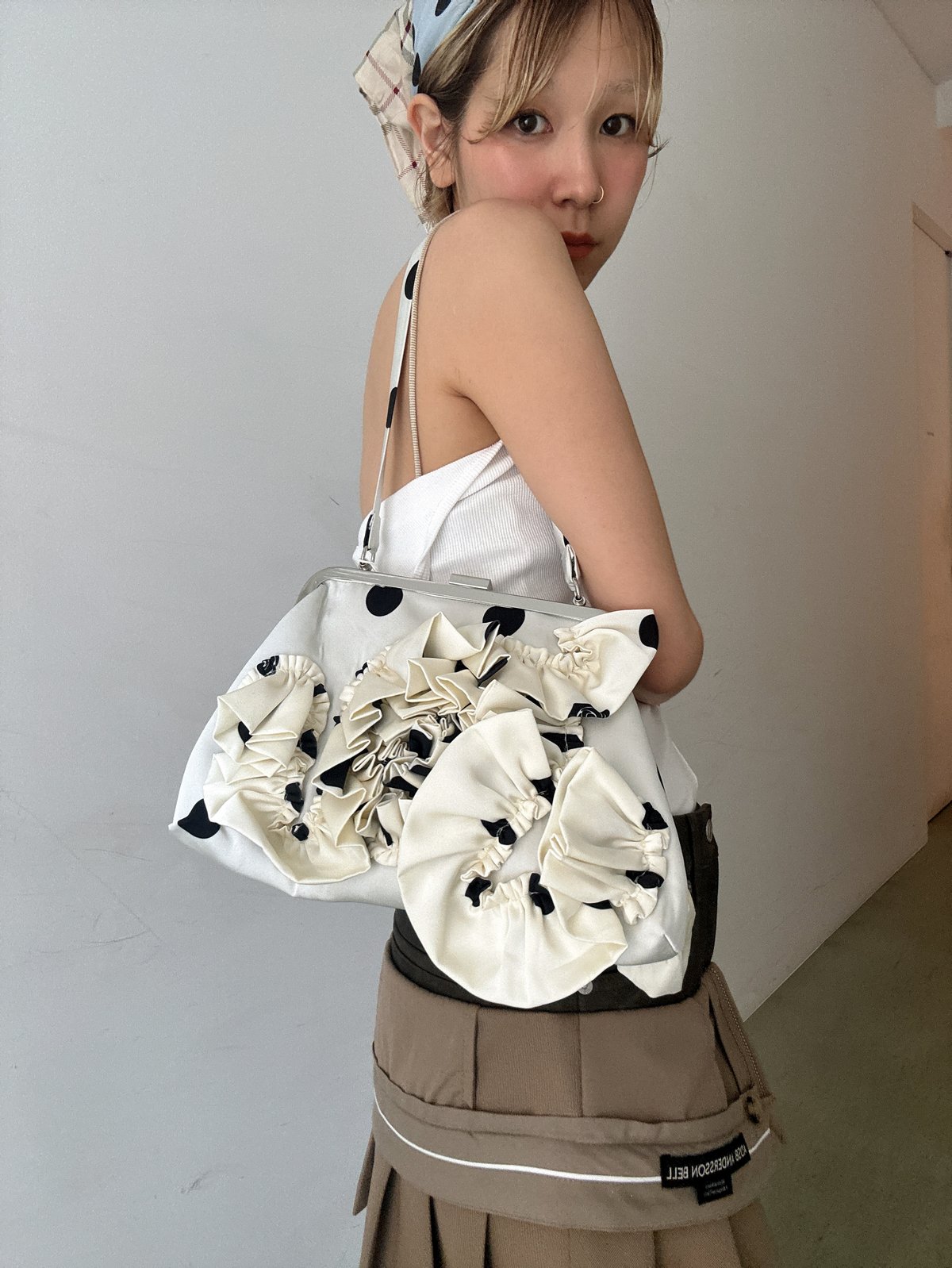 アーバンリサーチ（URBAN RESEARCH）/VIVIANO　Tulle Ruffle Hand Bag fit=scale-down,w=1200