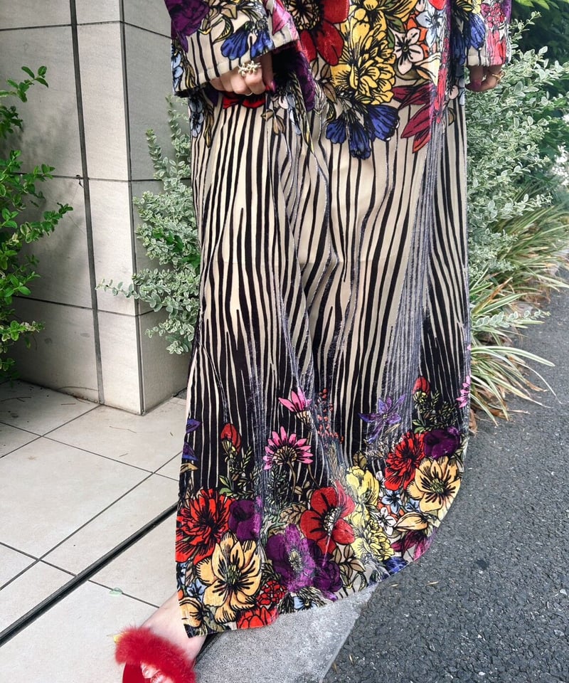 FUMIE=TANAKA / flower flocky op | jurk tokyo