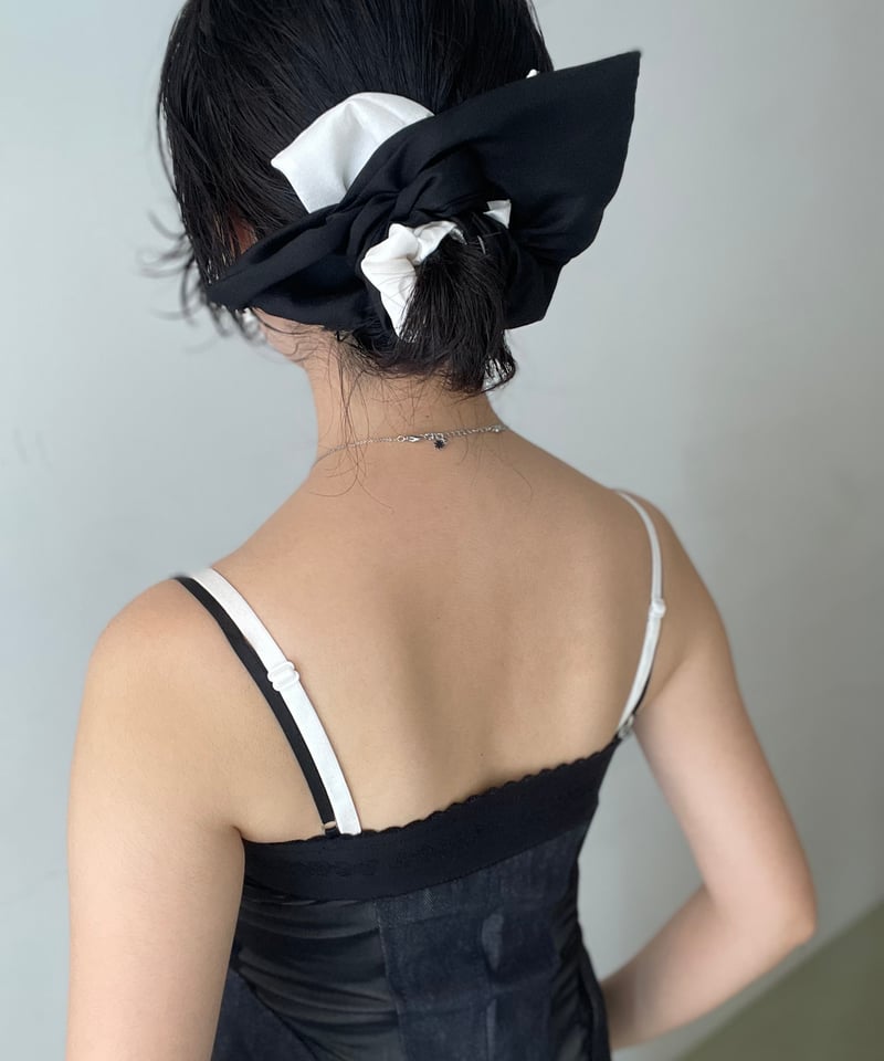 heyep / Silk Square Scrunchie(Large/Medium) | J