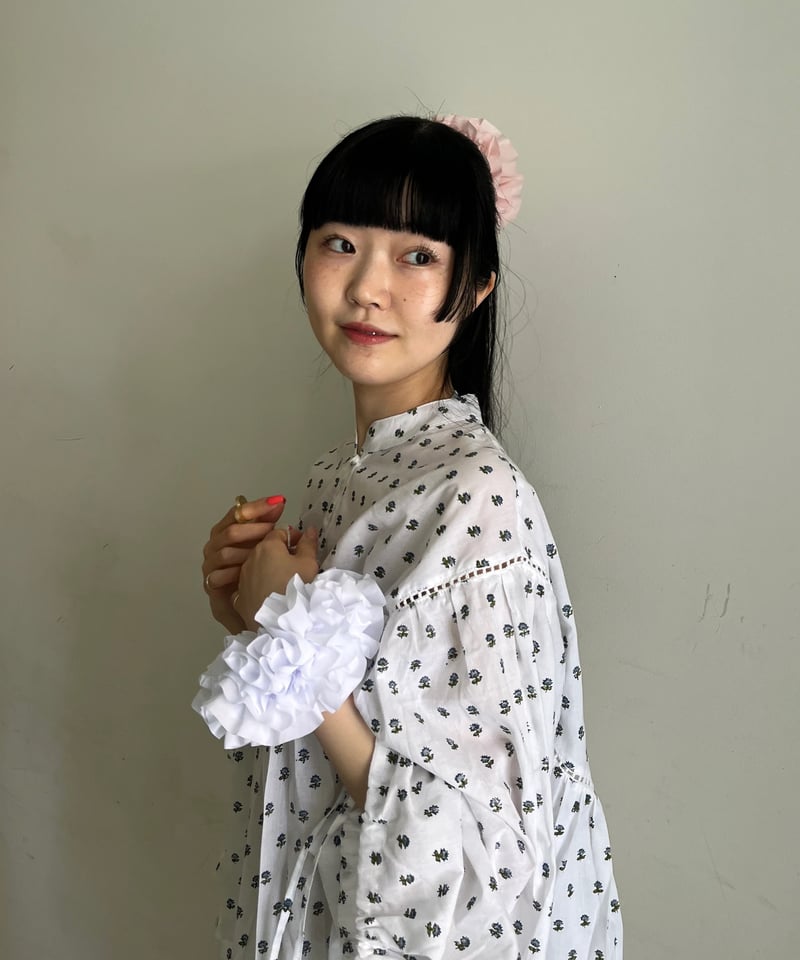 ヘアアクセサリー heyep Dot Jacquard SquareMediumScrunchie Amazon.co.jp: [コードエー] heyep｜Silk Square Medium