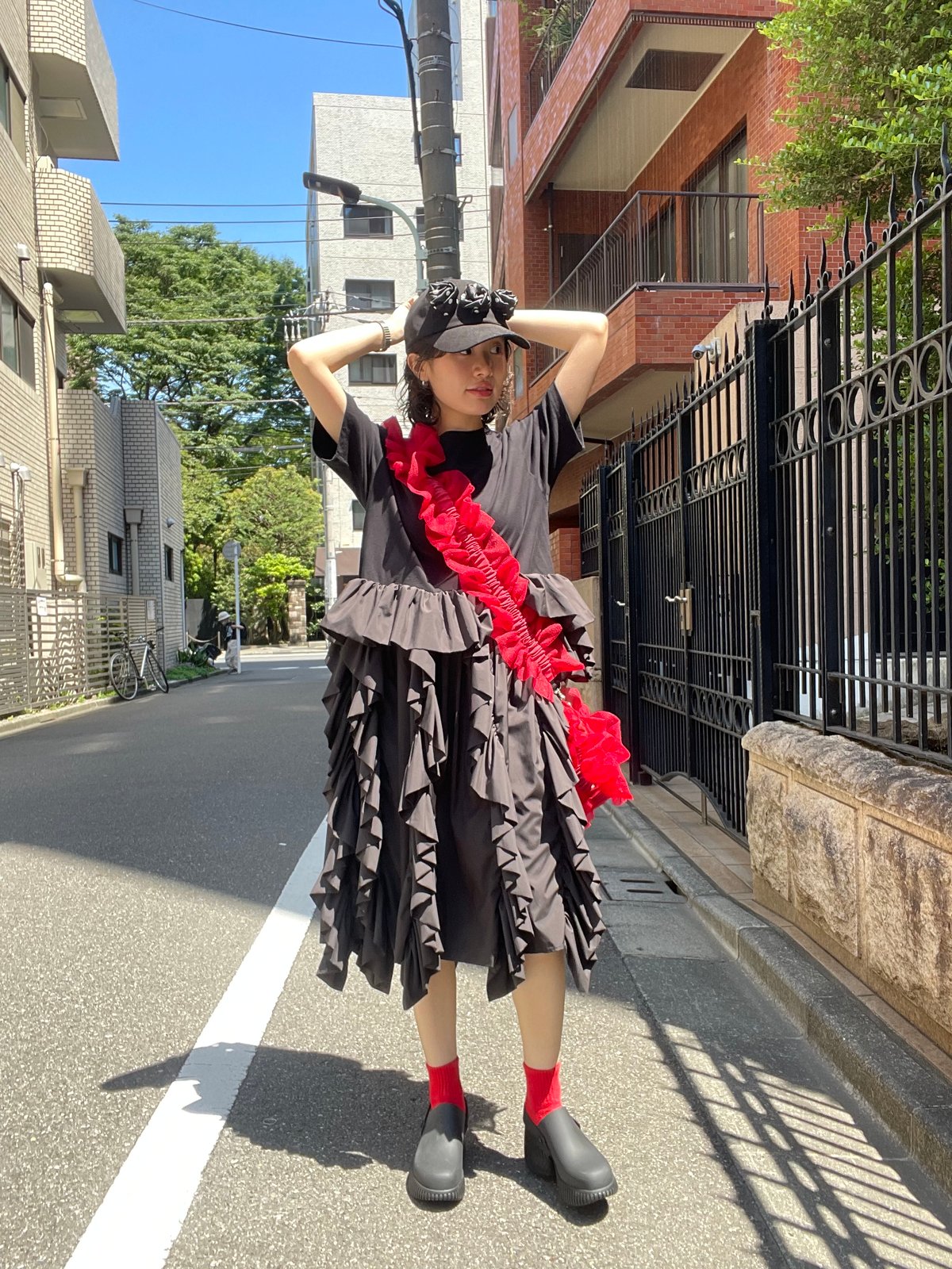 VIVIANO / Ruffle T-shirt | JURK TOKYO VIVIANO / Ruffle T-shirt | JURK TOKYO